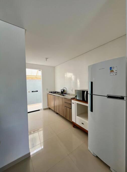 Casa Prox. A Do Campeche * Florianopolis